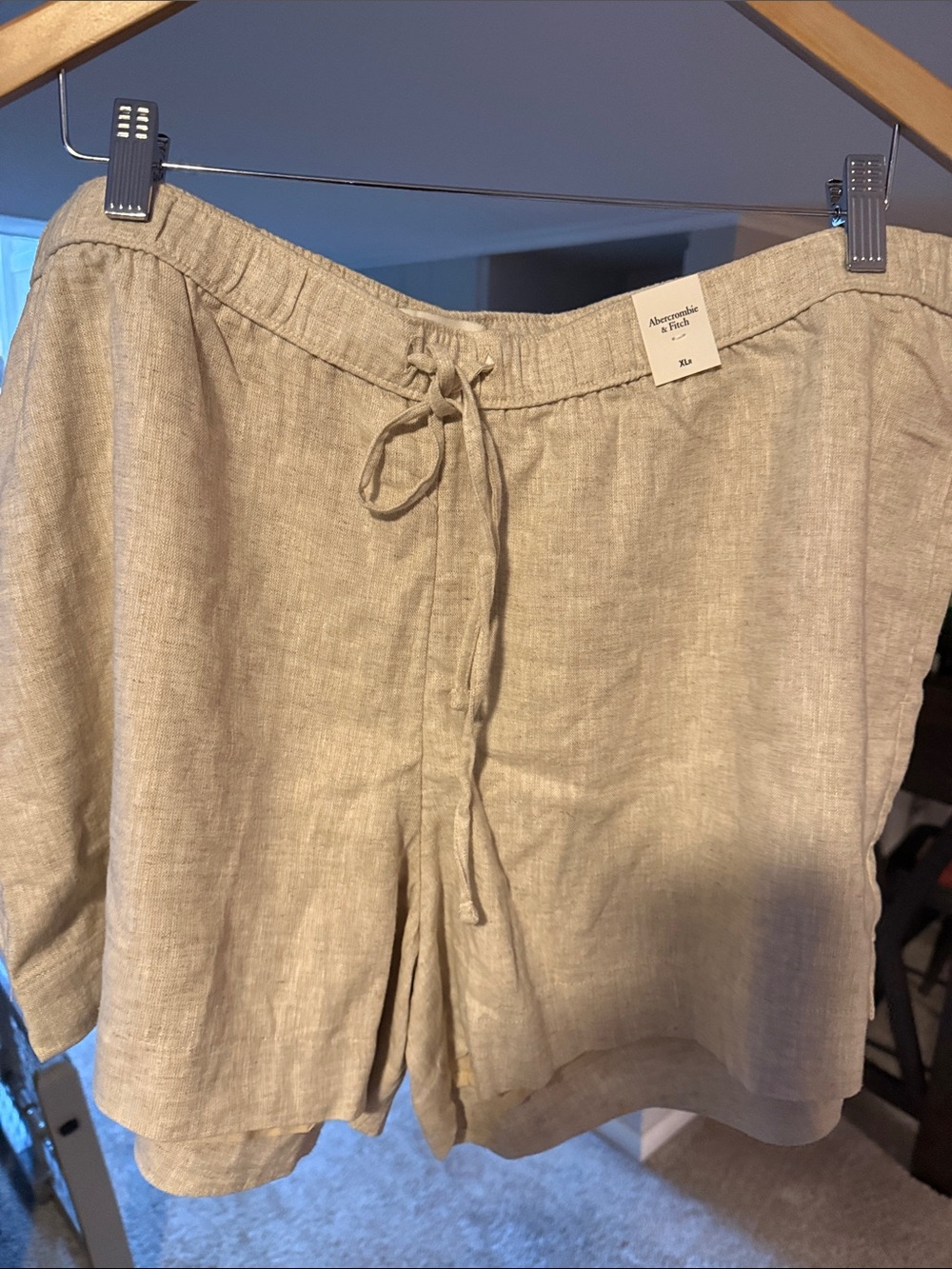 Abercrombie & Fitch Light Beige Linen Drawstring Shorts